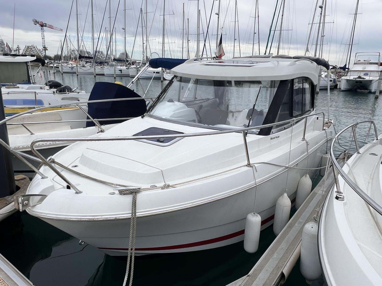 beneteau Antares 680