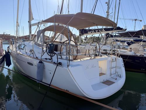 Beneteau oceanis 43