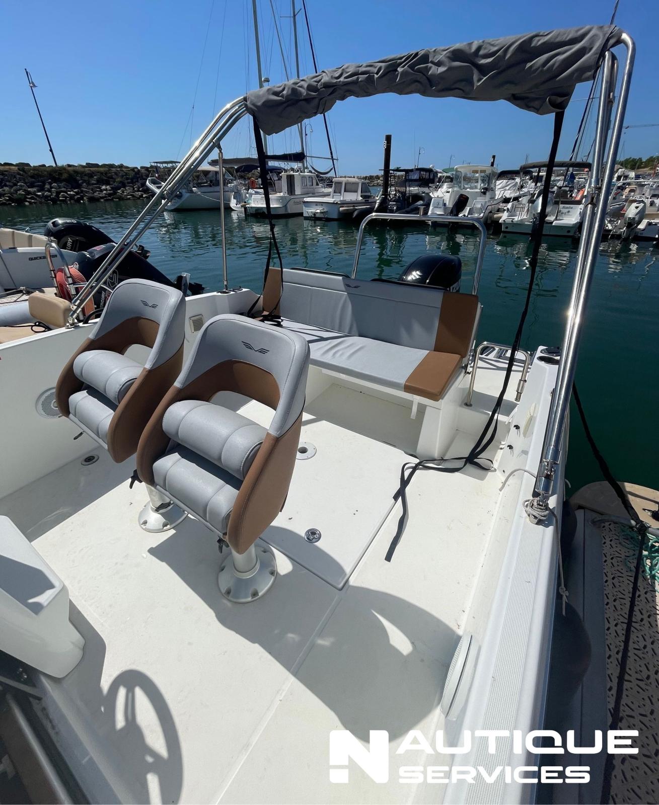 beneteau Flyer 7 spacedeck
