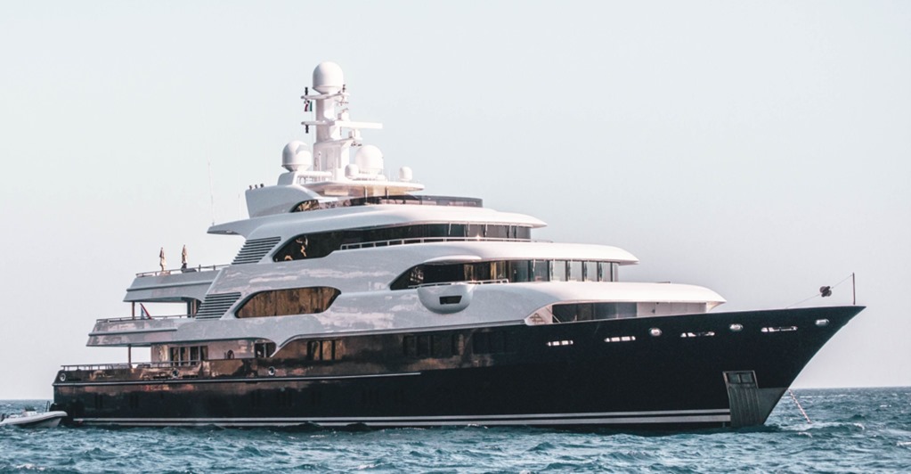 Bernard Arnault's Yacht