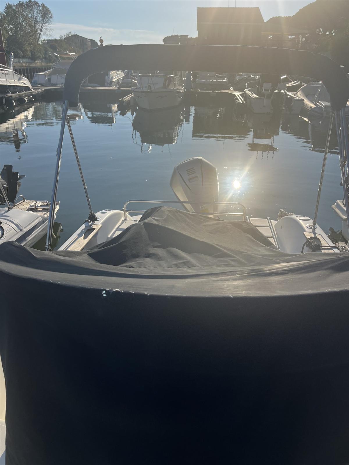 sessa marine Key largo 22'