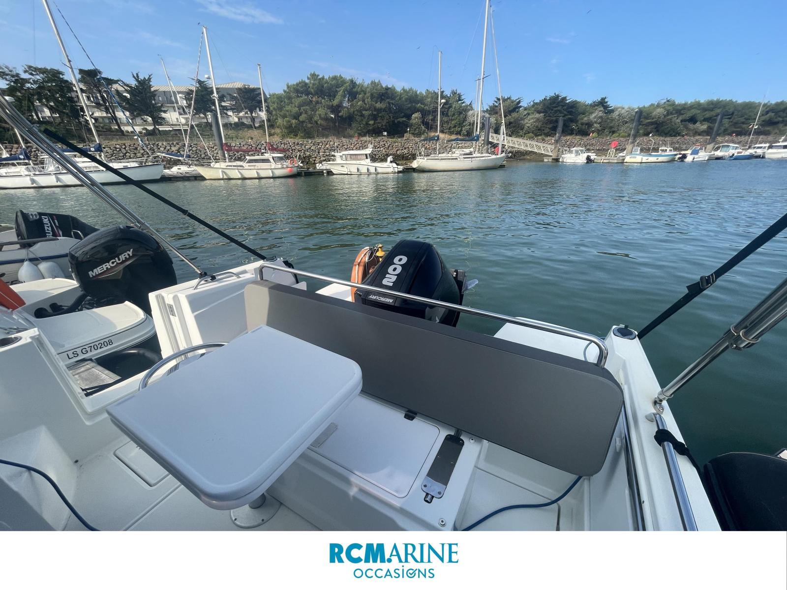 beneteau Antares 8 ob v2