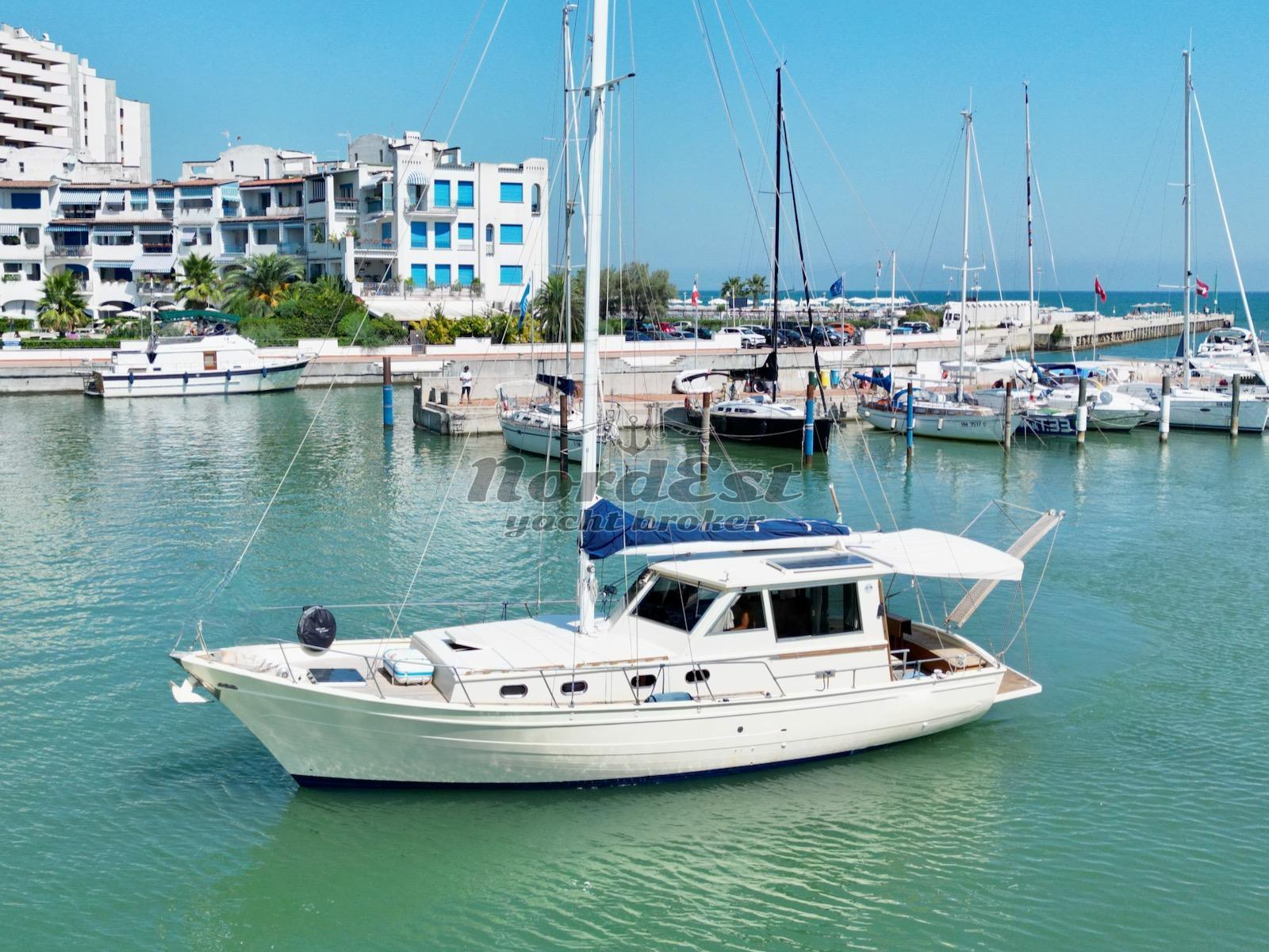 franchini Motorsailer