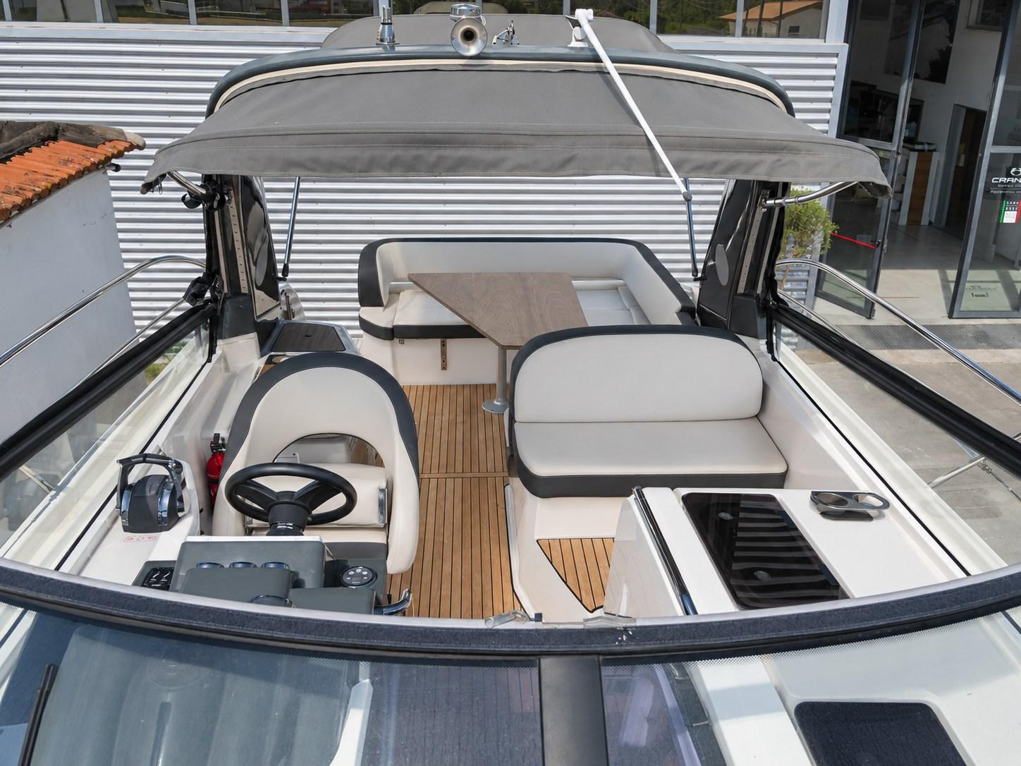 bavaria yachts S30