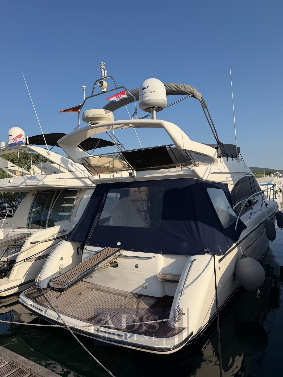 princess yachts 42 fly