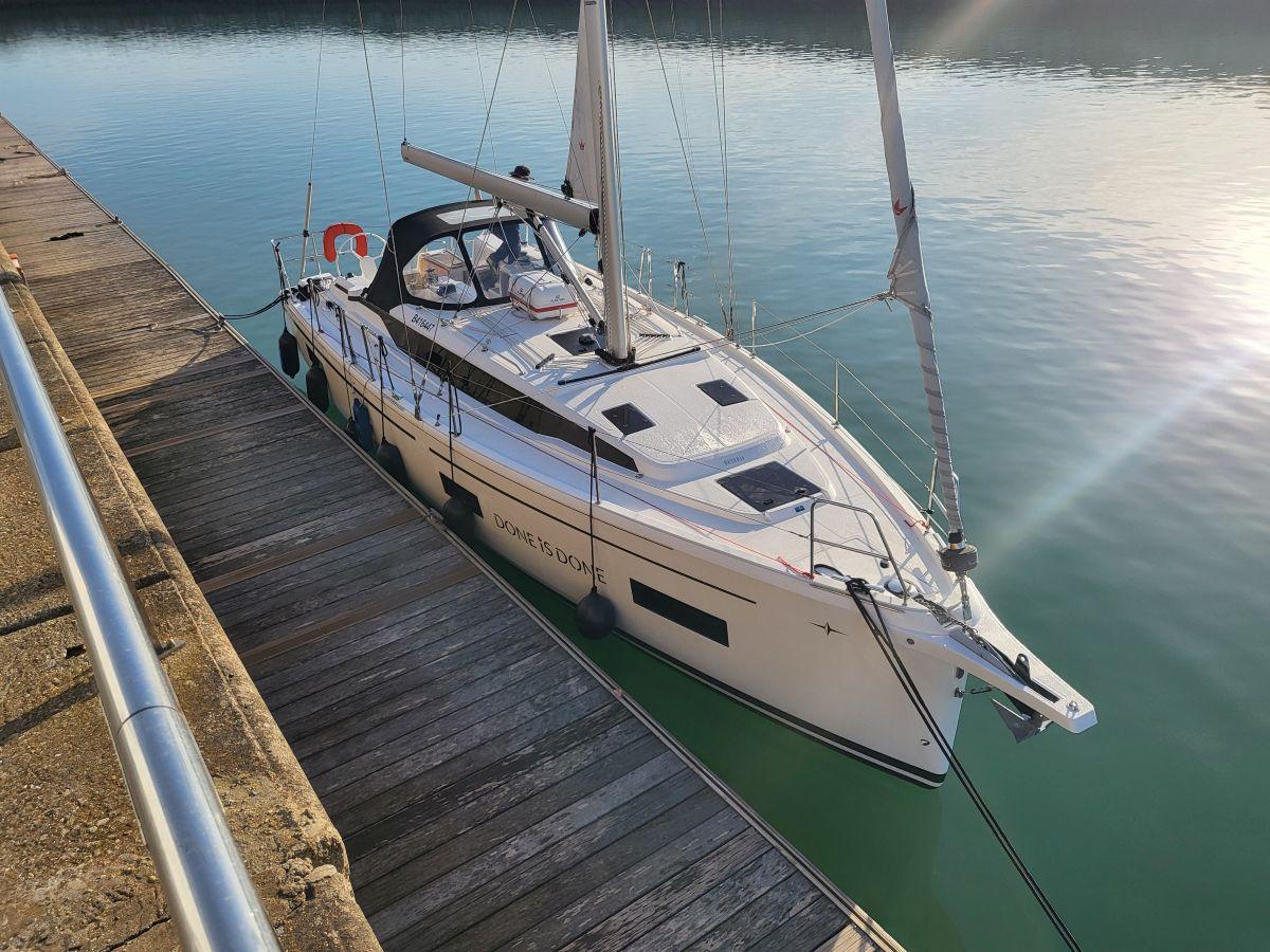 bavaria yachts C38