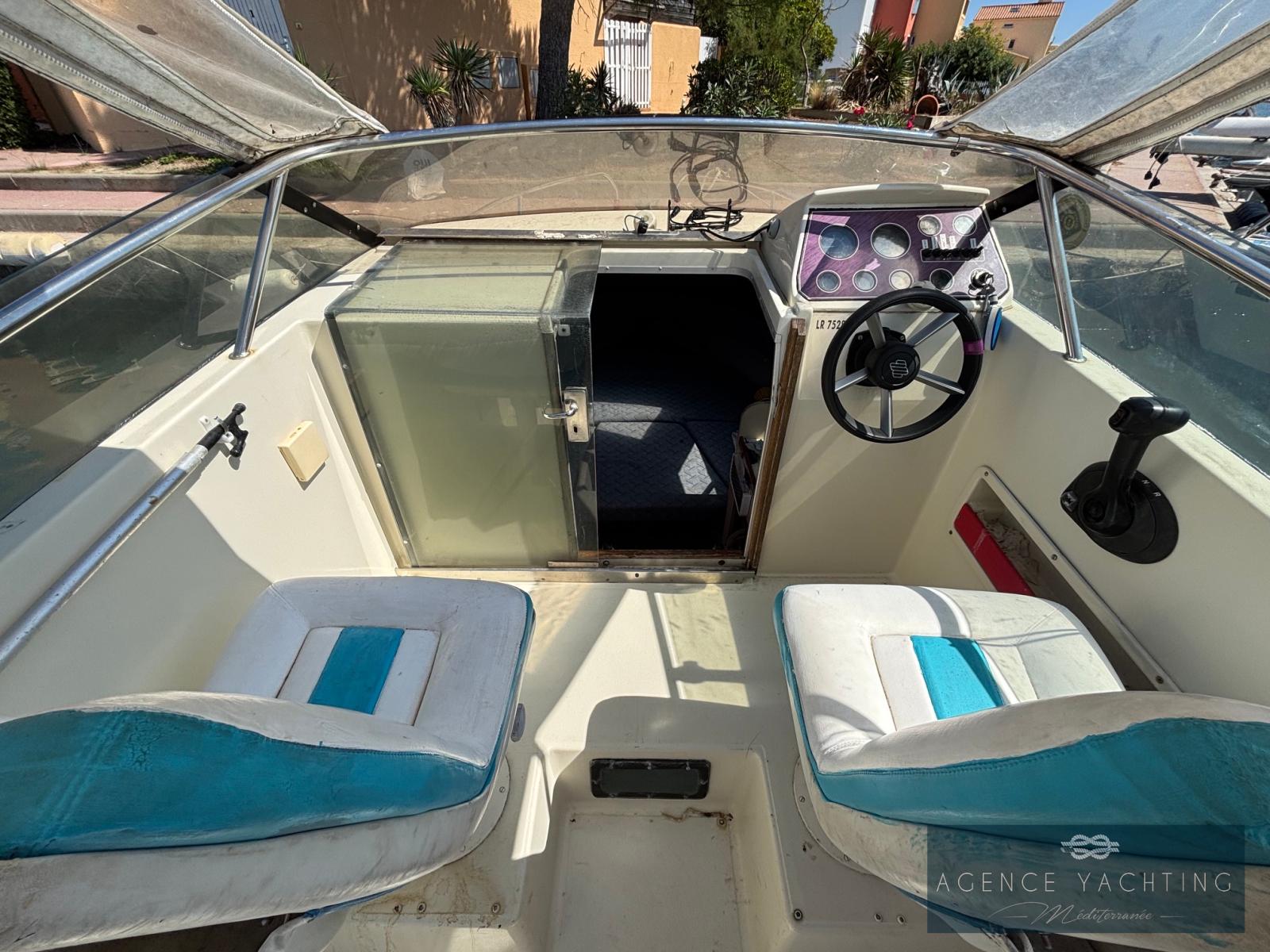 jeanneau Leader 650 performance