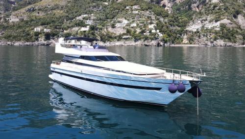 Cantieri di pisa akhir 22 s