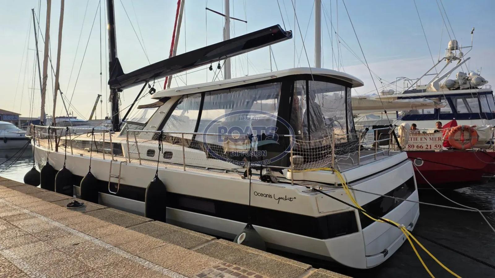 beneteau Oceanis 62