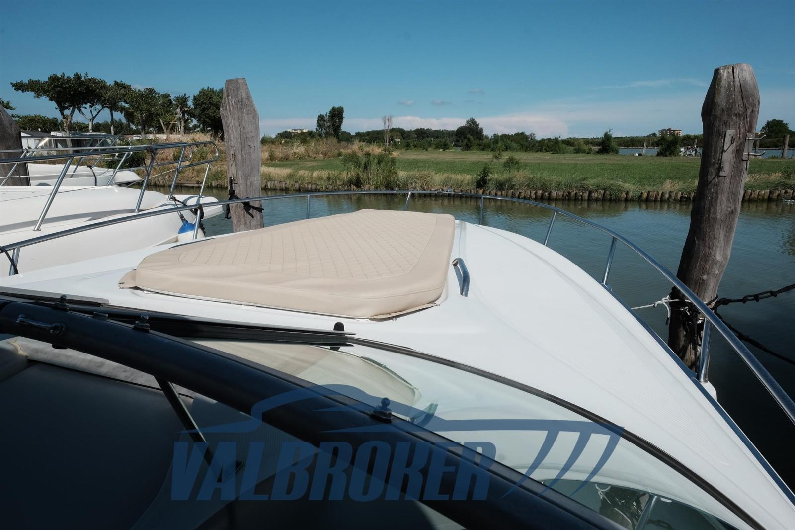 crownline 315 scr