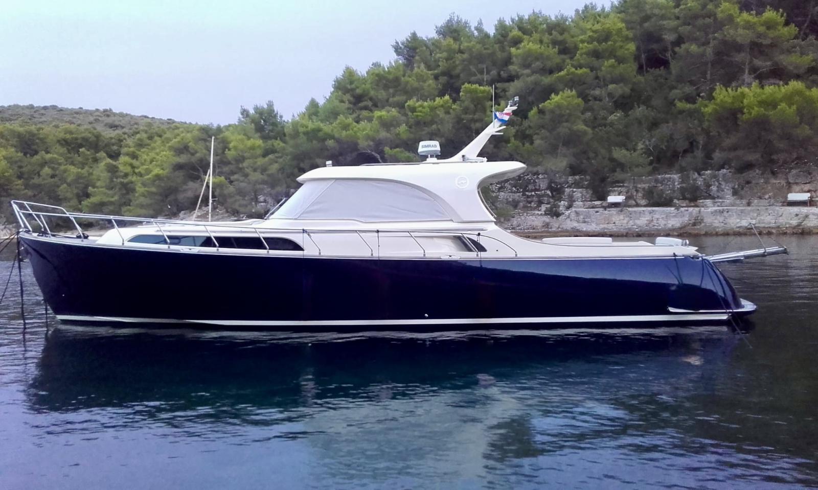 mochi craft Mochi 51 dolphin