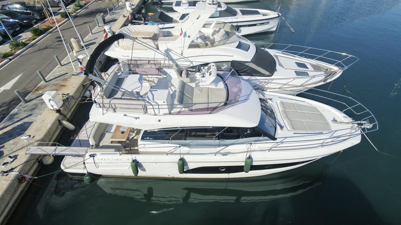 prestige 420 fly