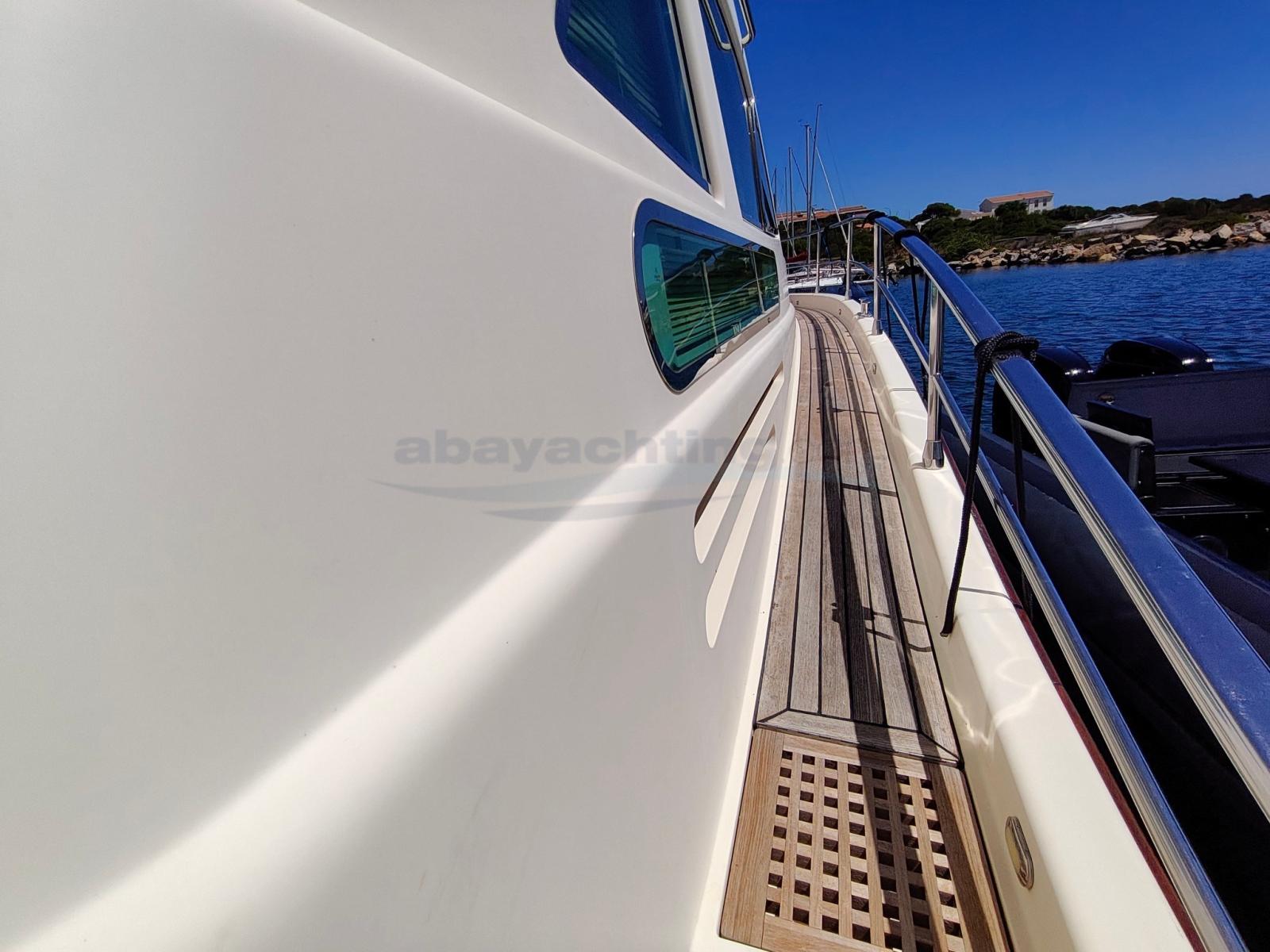 portofino marine Portofino 47 fly