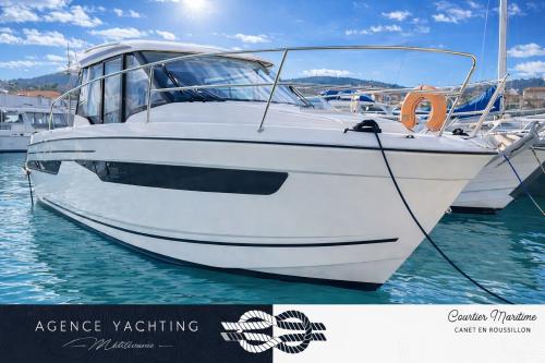 Jeanneau merry fisher 895