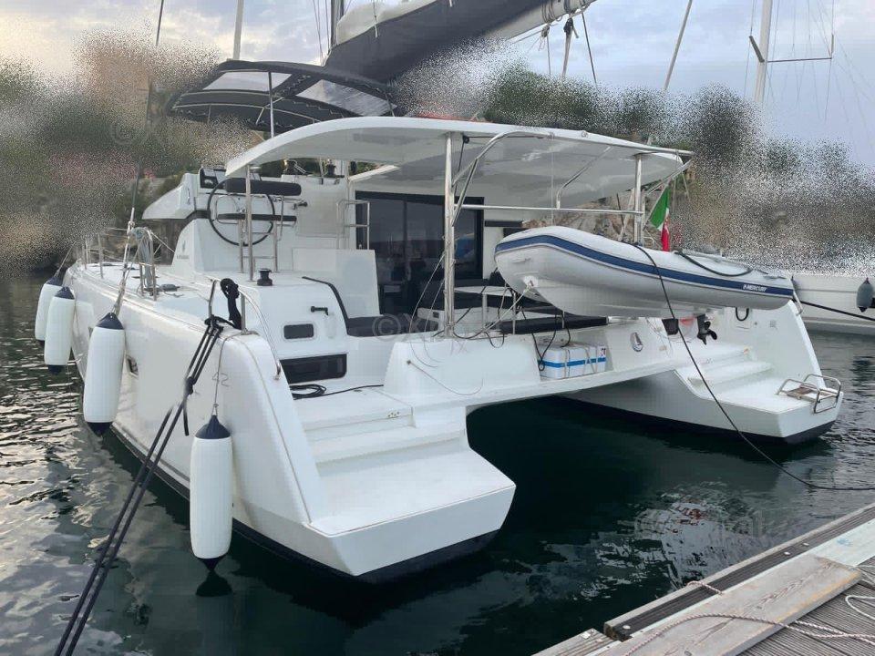 lagoon Lagoon 42