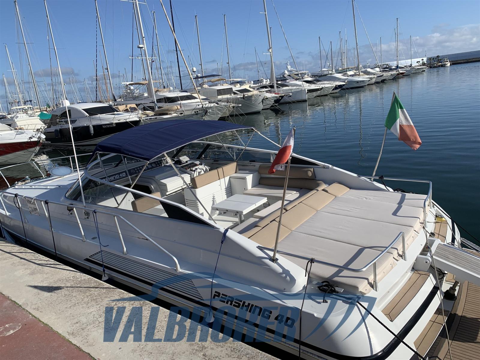 pershing 40