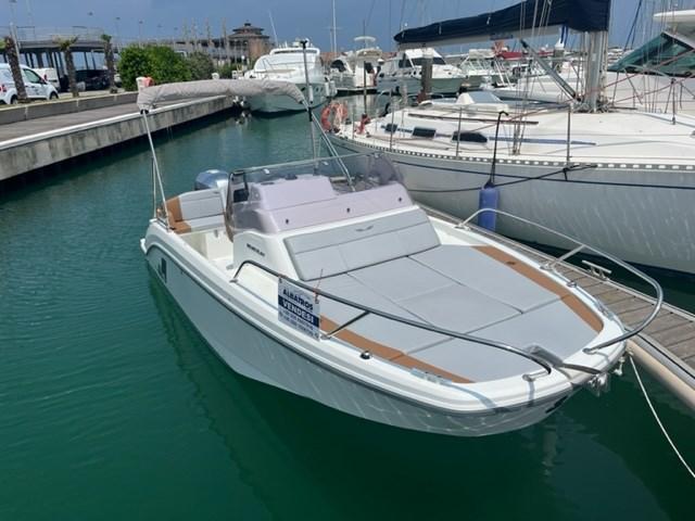 beneteau Flyer 6 sun deck