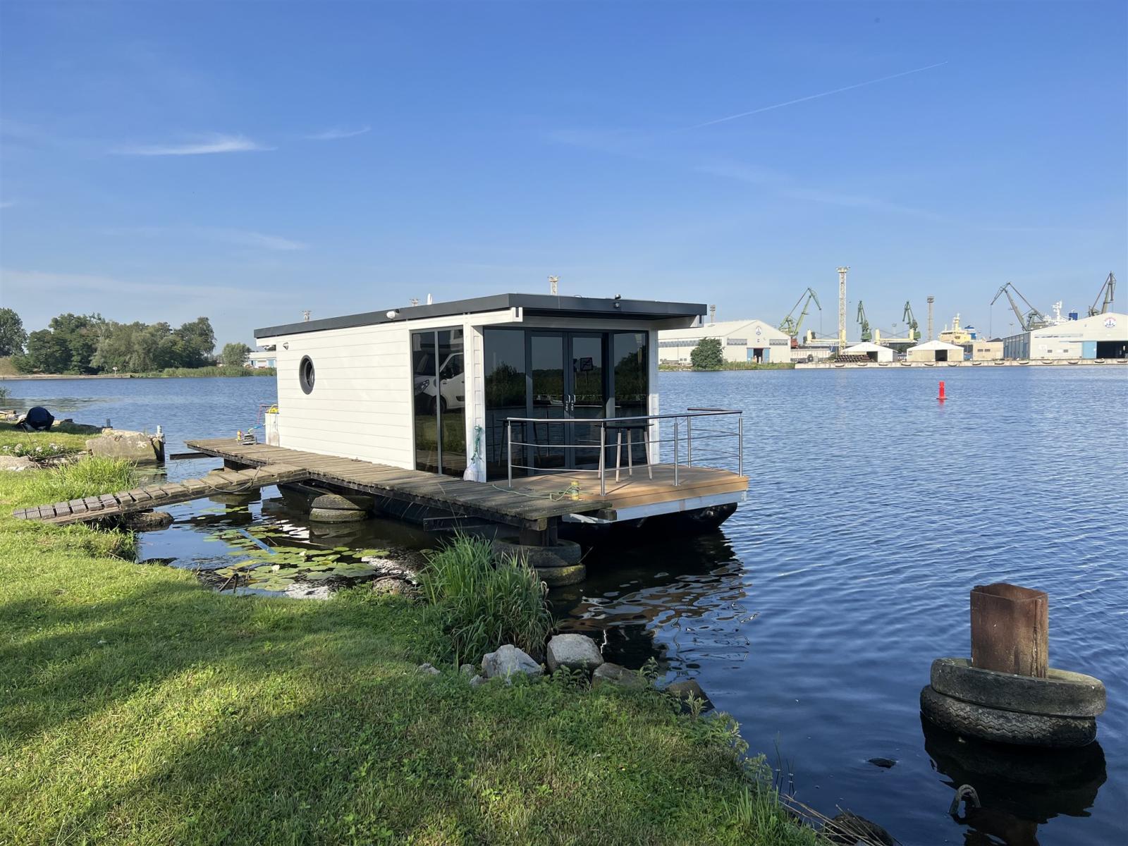 aqua-house Hausboot harmonia 340