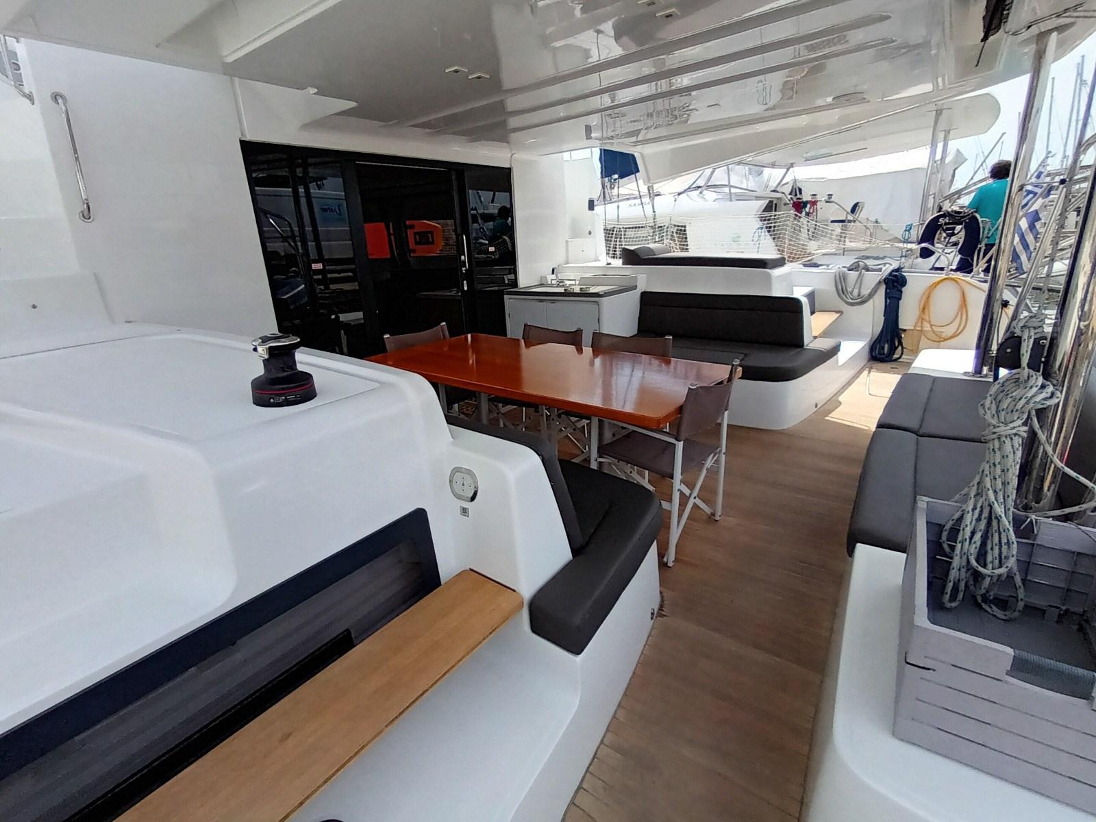 lagoon 50