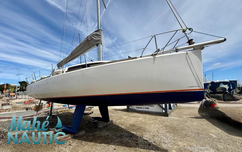 maree haute Django 770 biquille