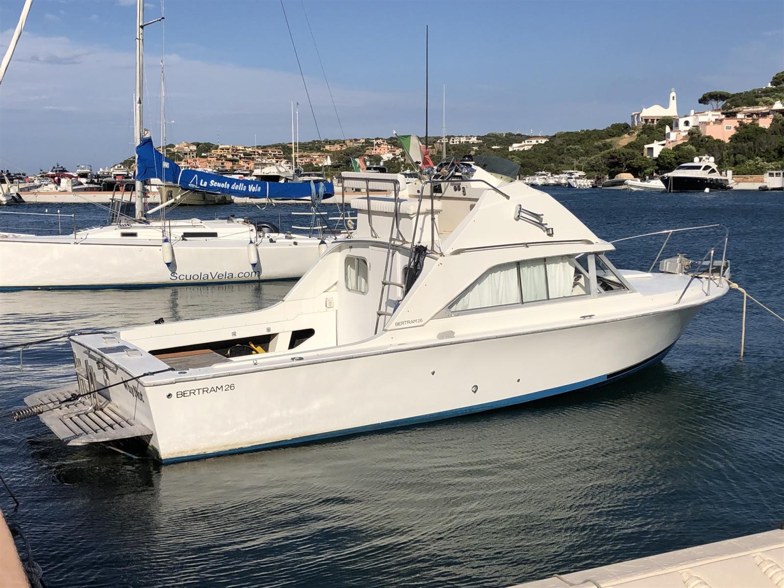 bertram yacht 26' sf