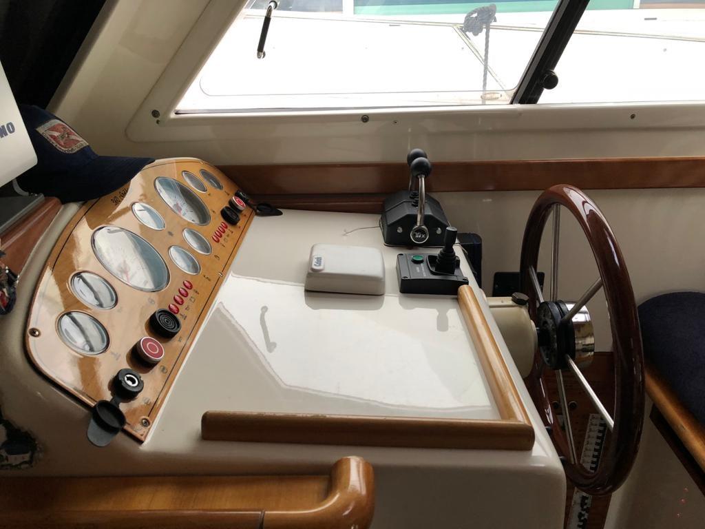 cantieri estensi 360 goldstar fly