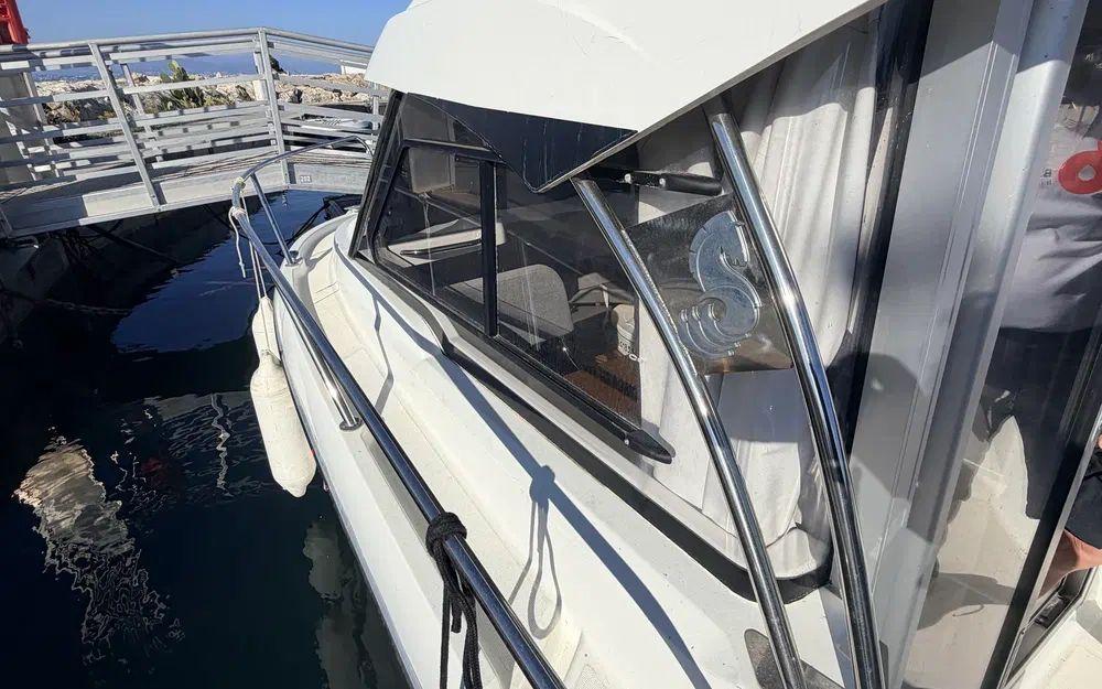 beneteau Antares 6
