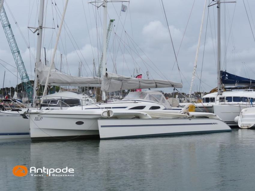 quorning boats Dragonfly 35