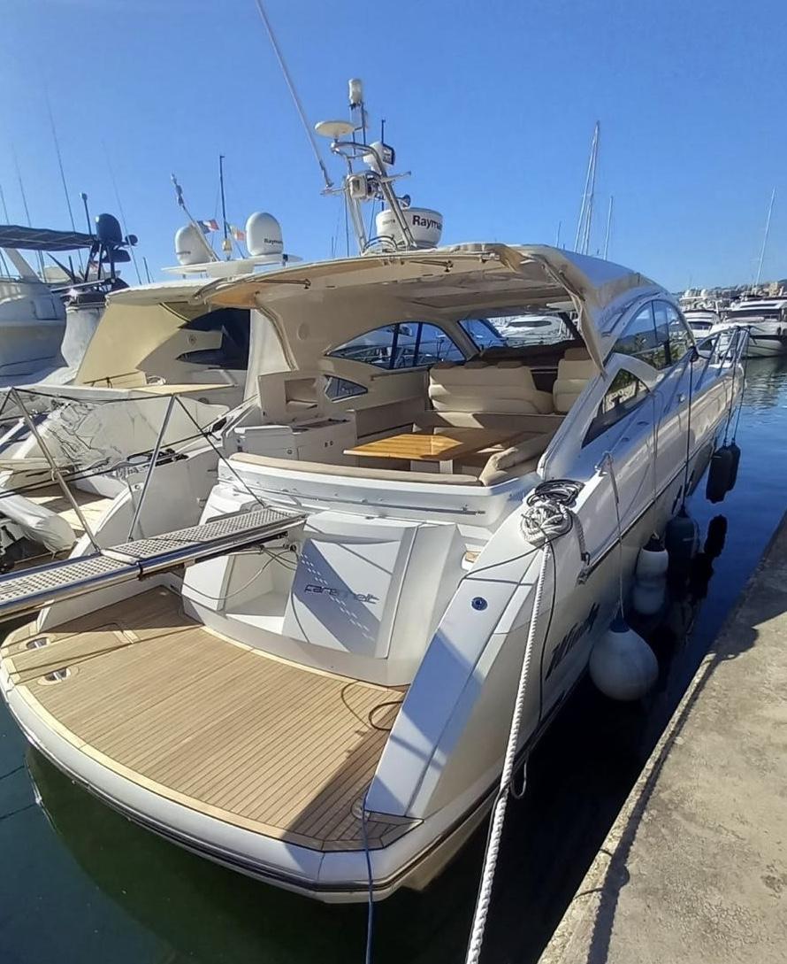 windy boat 44 chinook