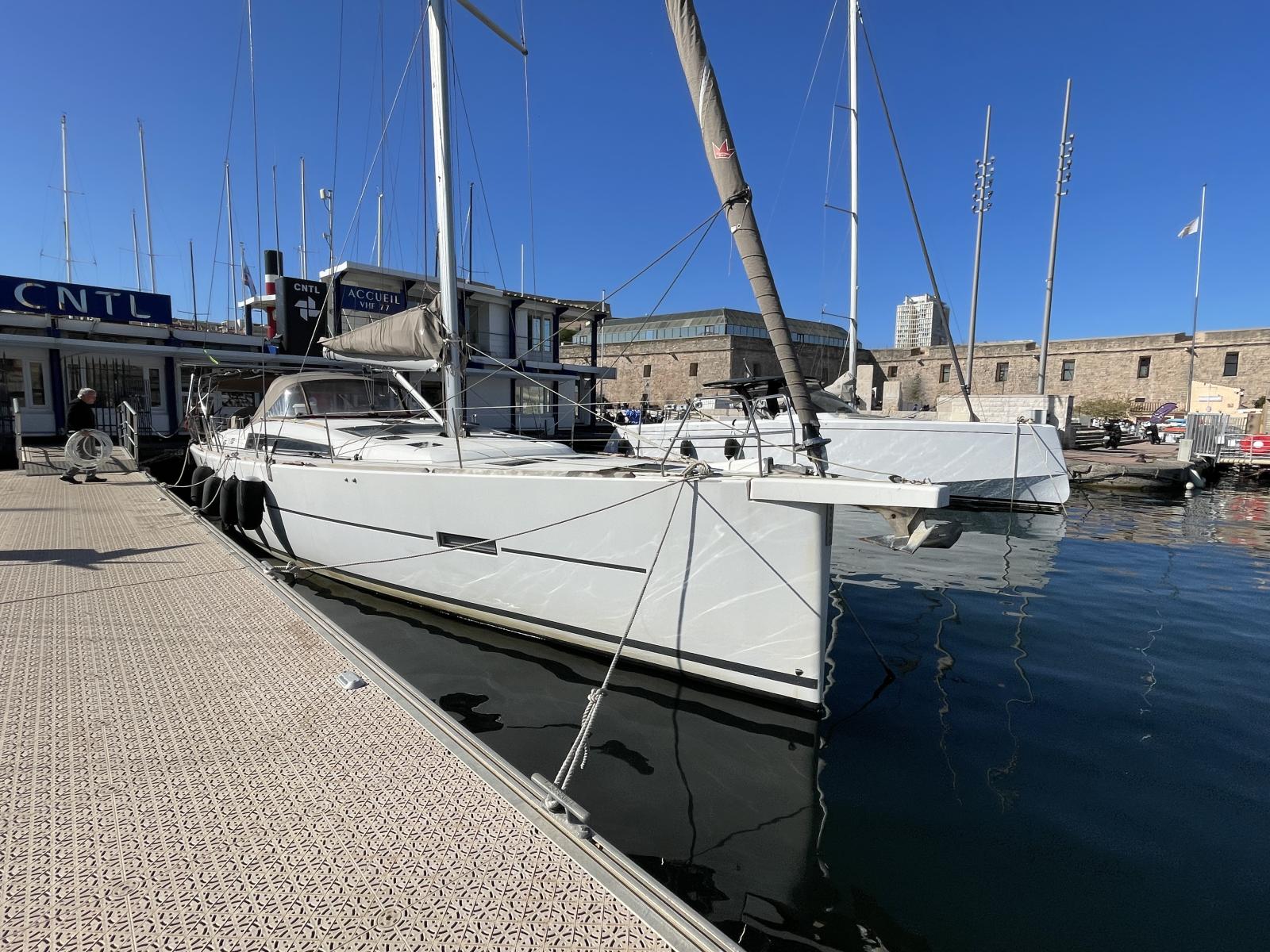 dufour Dufour 512 large