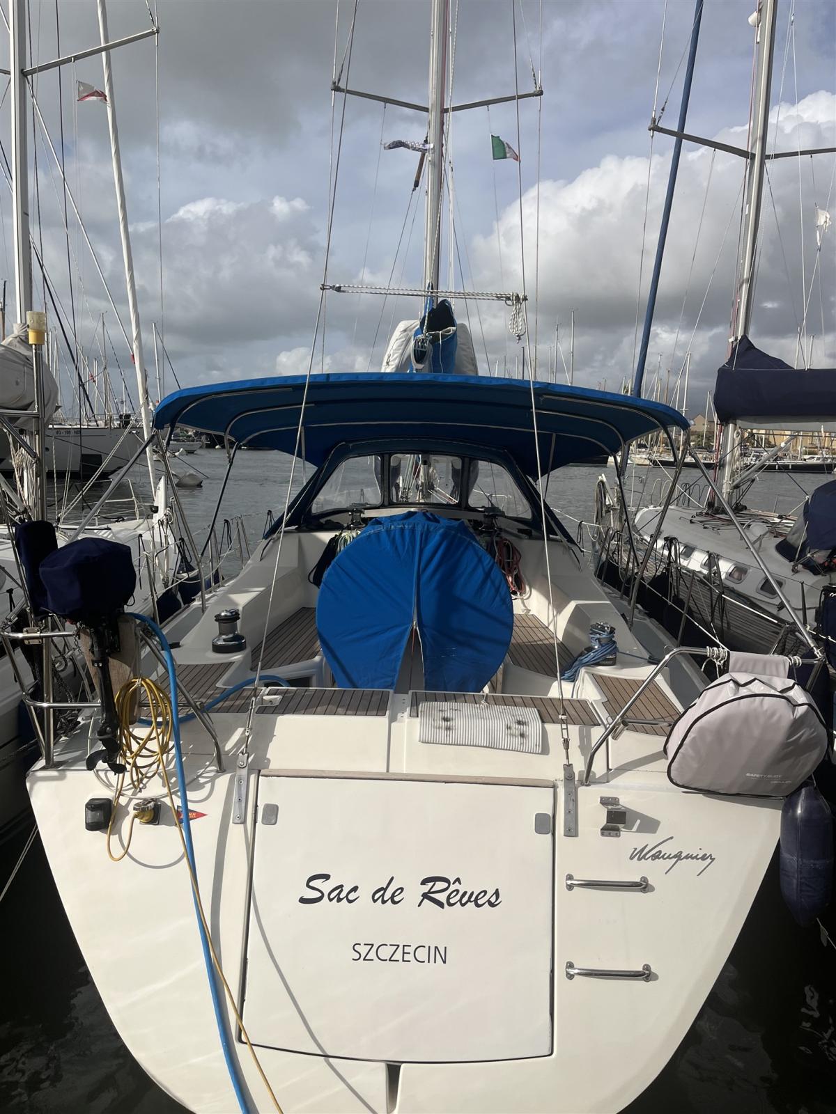 wauquiez 40 pilot saloon