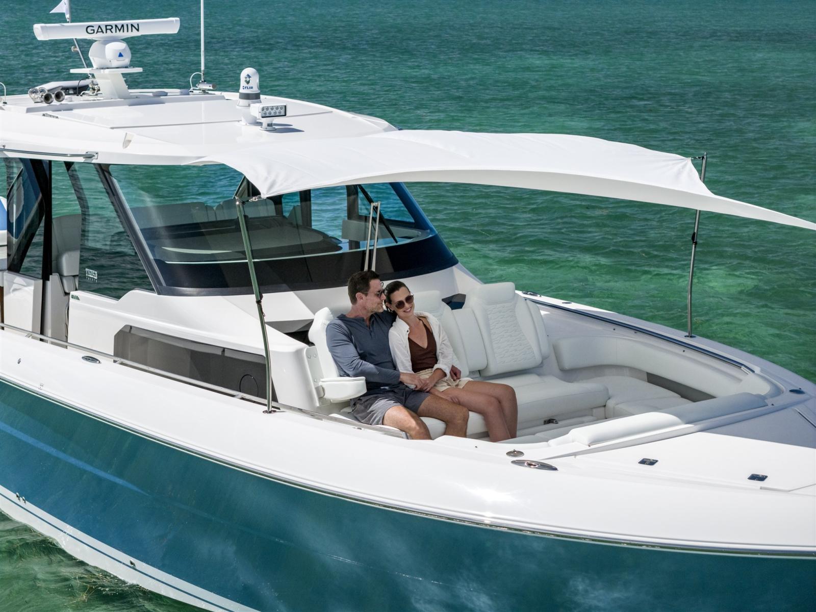 tiara yachts 46ls