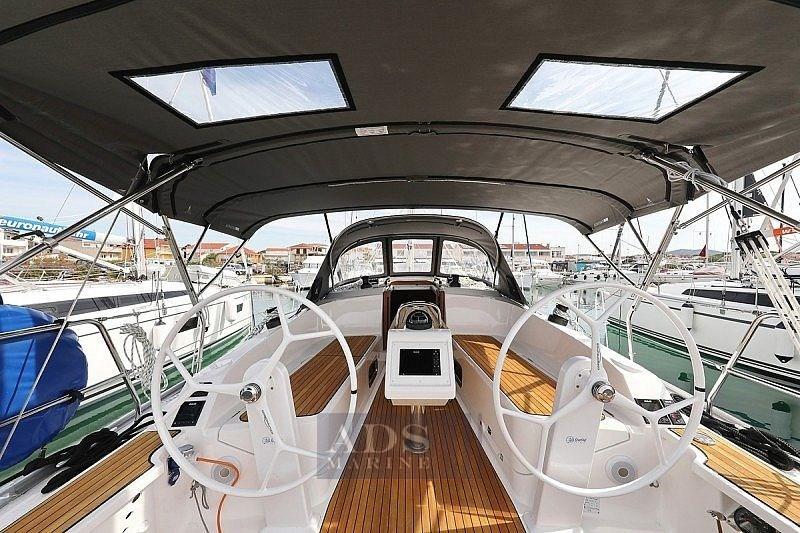 bavaria yachts Cruiser 37