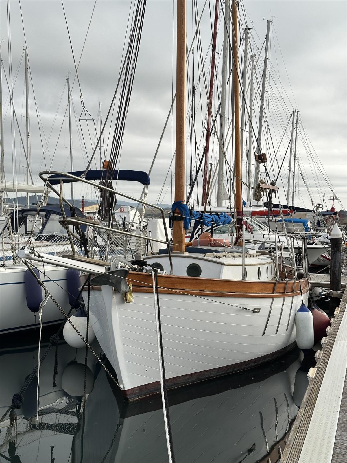 sirvent frers Tahiti ketch