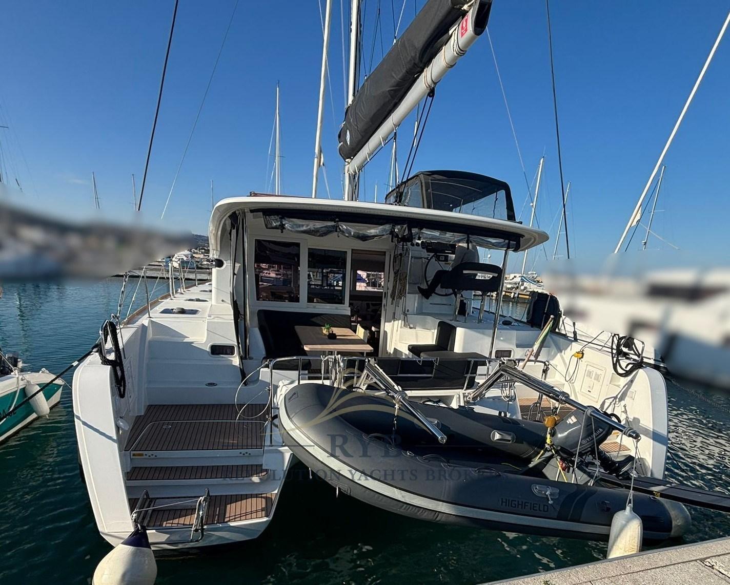 lagoon 40