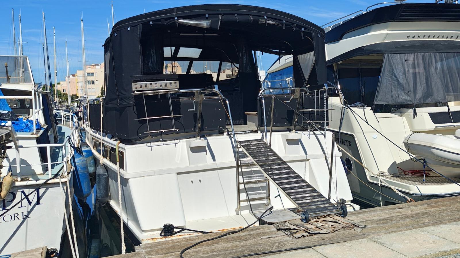 van der valk Falcon 45