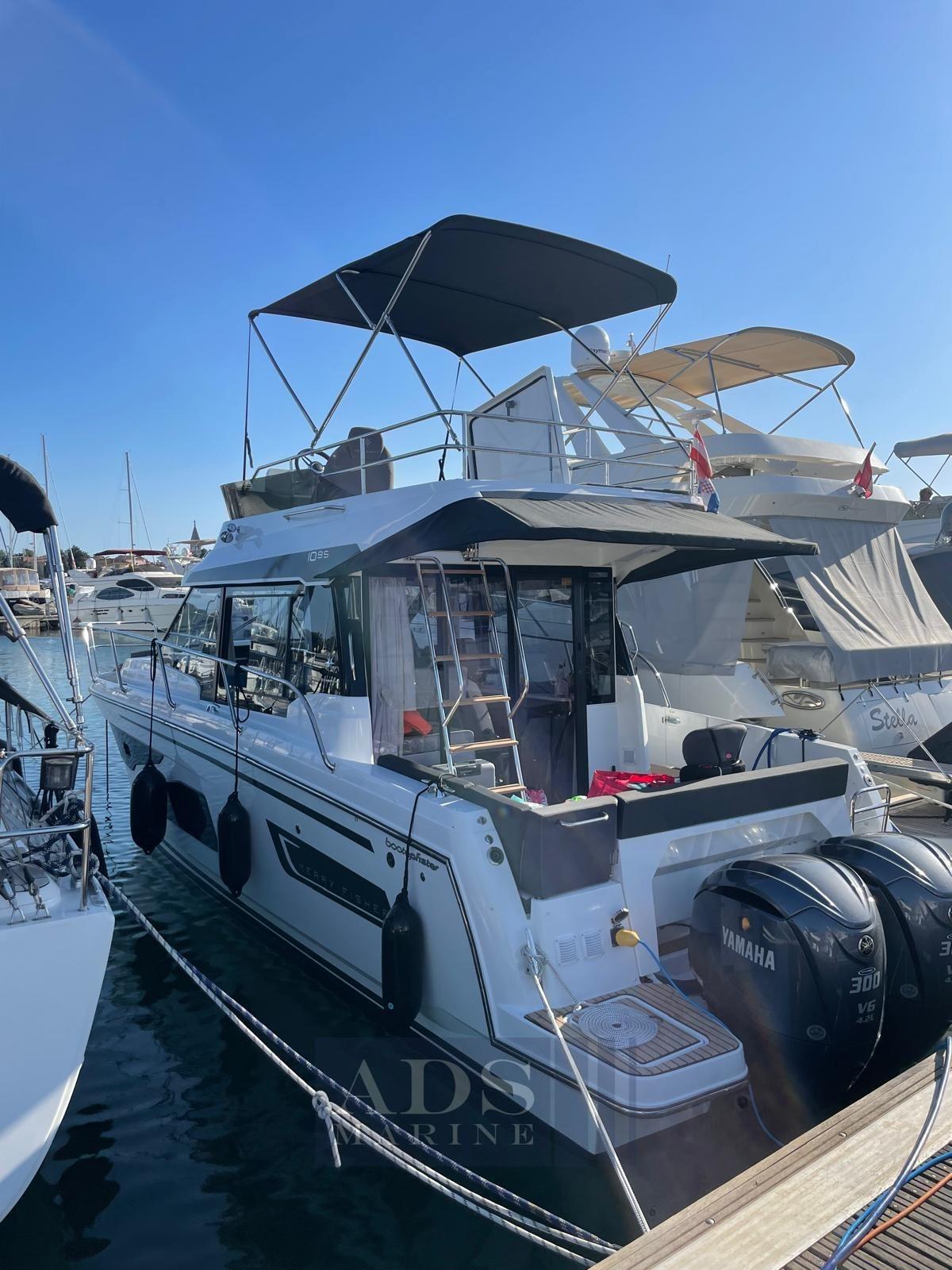 jeanneau Merry fisher 1095 fly