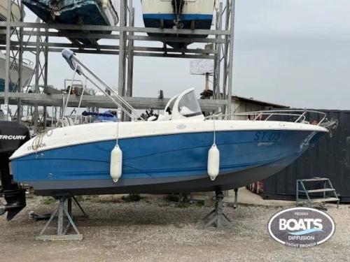 Quicksilver 600 commander