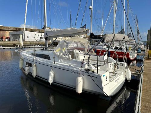 Beneteau oceanis 30.1