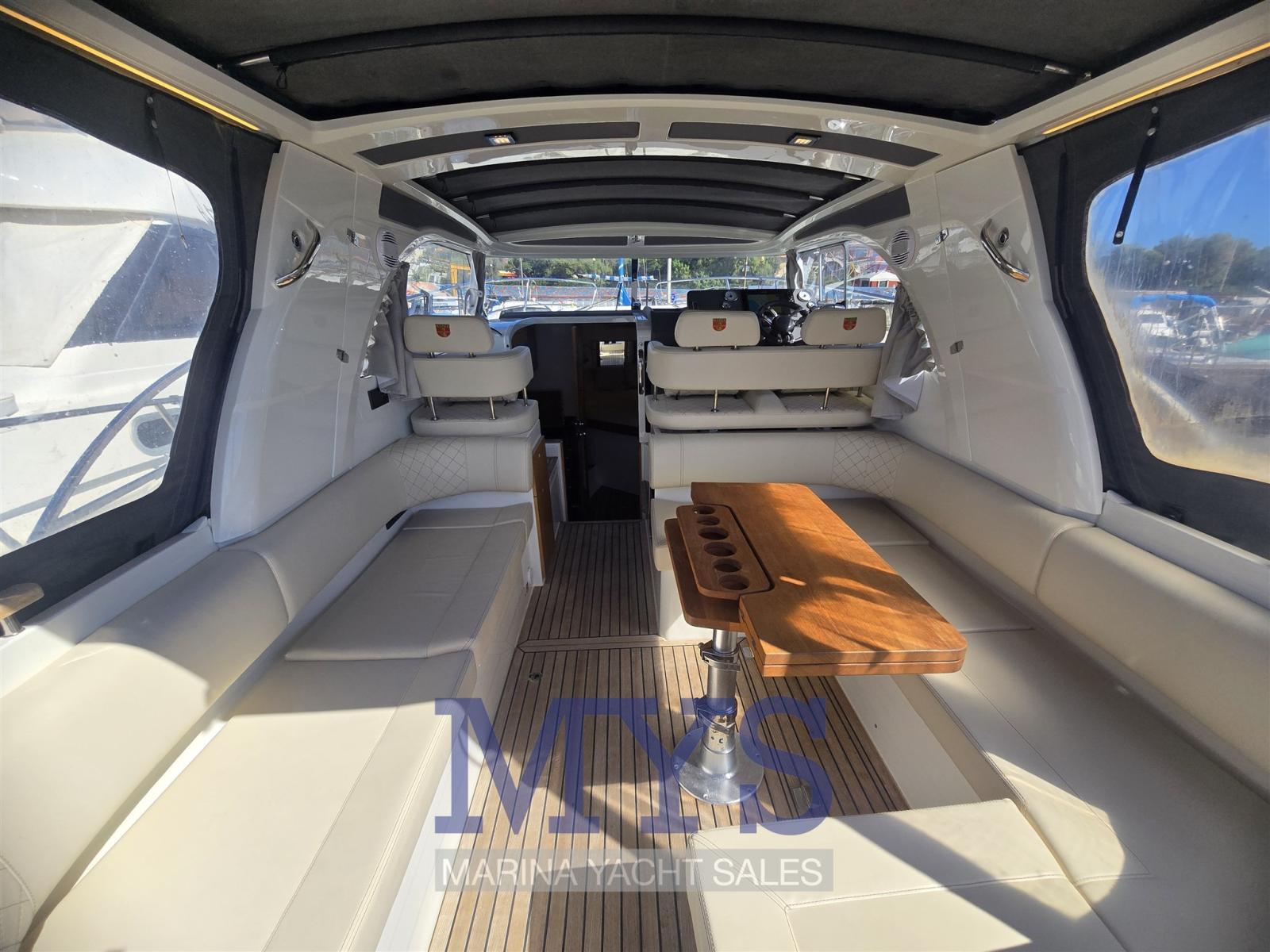 marex 310 sun cruiser