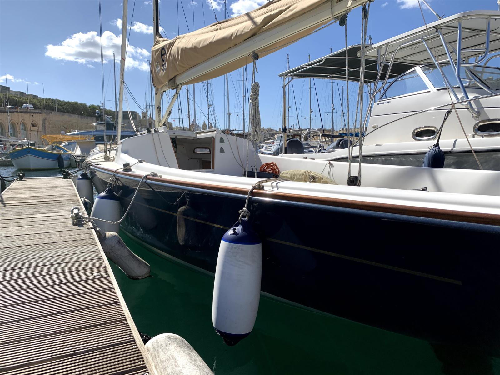 lyman morse Etchels e33