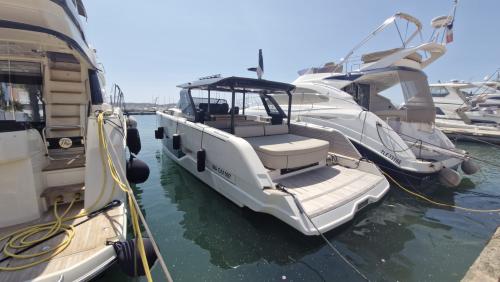 Cranchi a46 luxury tender