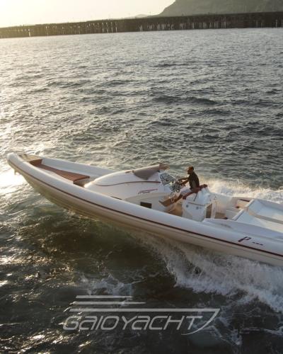 Panamera yacht py100