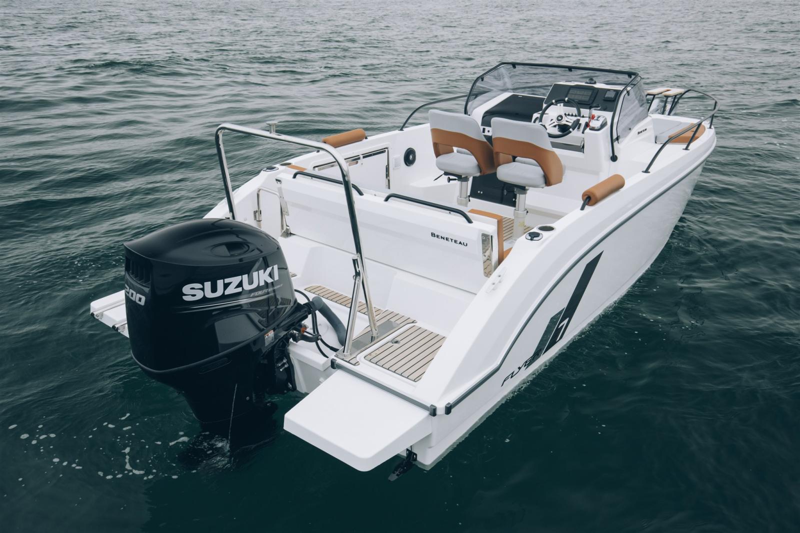 beneteau Flyer 7 sundeck