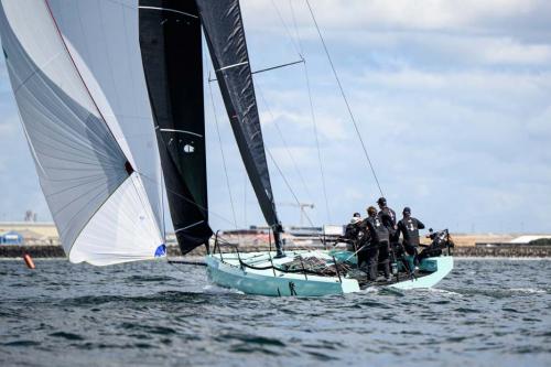 cape performance sailing 31'