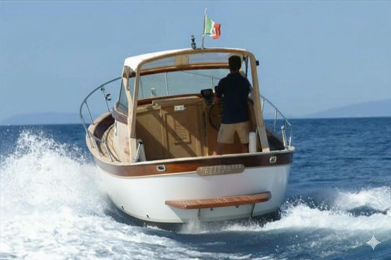 bani Bani 7.60 semicabinato