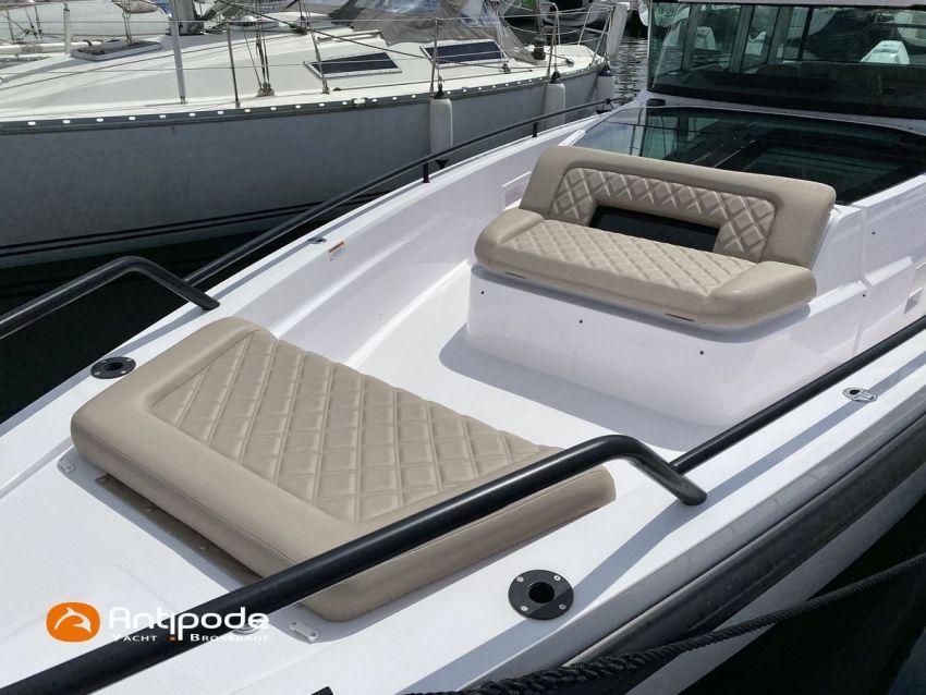 axopar boats oy Axopar 37 xc cross cabin