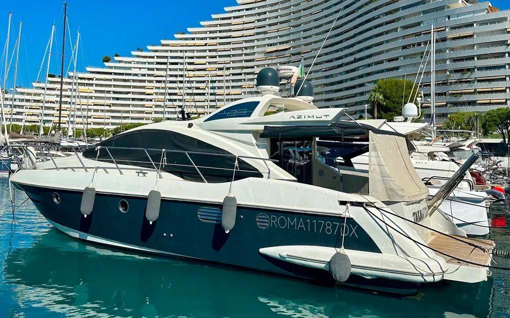azimut 43s