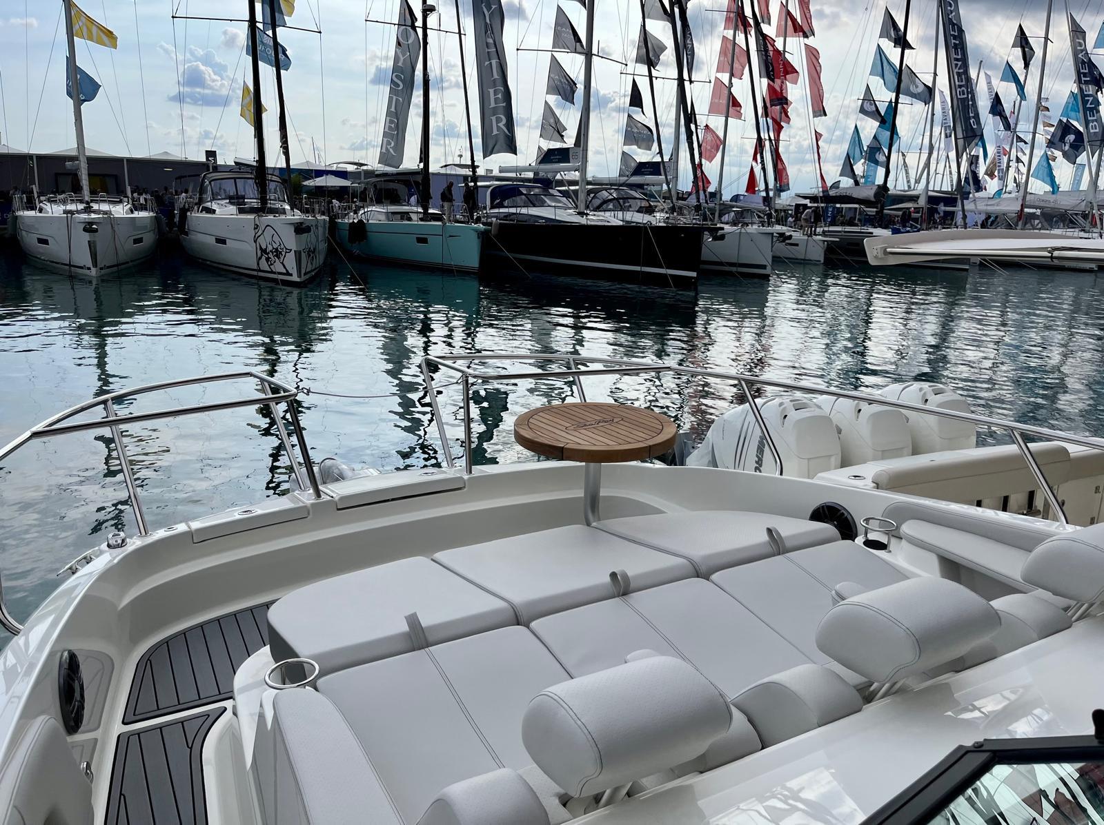 sea ray 320 sundancer