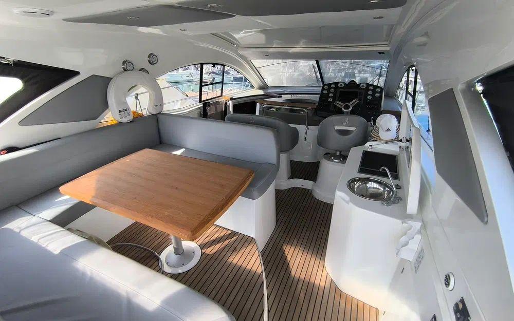 beneteau Flyer gran turismo 44